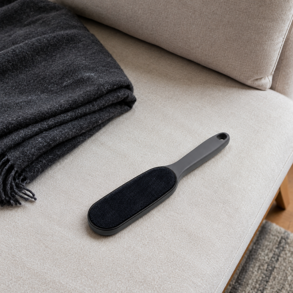 Reusable Double-Sided Lint Brush